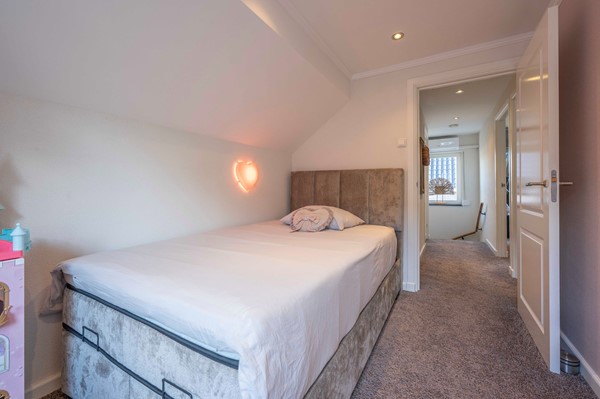 Medium property photo - Rucphensestraat 9, 4711 JH St. Willebrord